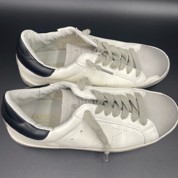 Woman’s size:39 9 Shoe white with Star logo shoe - Picture 2 of 7